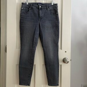 GAP Universal Legging Gray Denim Jeggings 14/32R